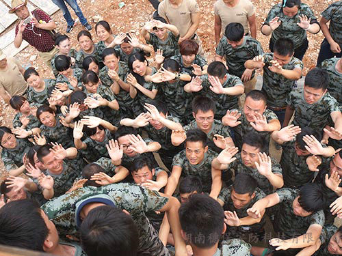 青牛拓展活动(5)