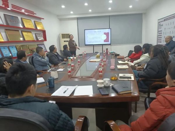 远程监控,报警巡逻,清机加钞,清分整点,凭证寄库,头寸箱寄库,商铺安保,智能家居 远程监控,报警巡逻,清机加钞,清分整点,凭证寄库,头寸箱寄库,商铺安保,智能家居