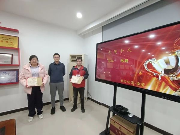 远程监控,报警巡逻,清机加钞,清分整点,凭证寄库,头寸箱寄库,商铺安保,智能家居 远程监控,报警巡逻,清机加钞,清分整点,凭证寄库,头寸箱寄库,商铺安保,智能家居